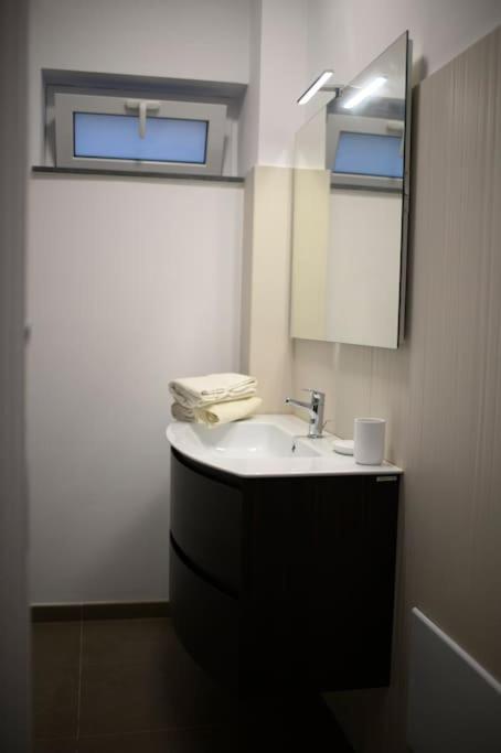 Matilde'S Flat Daire Milazzo Dış mekan fotoğraf